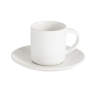 Cangkir Kopi dengan Piring
